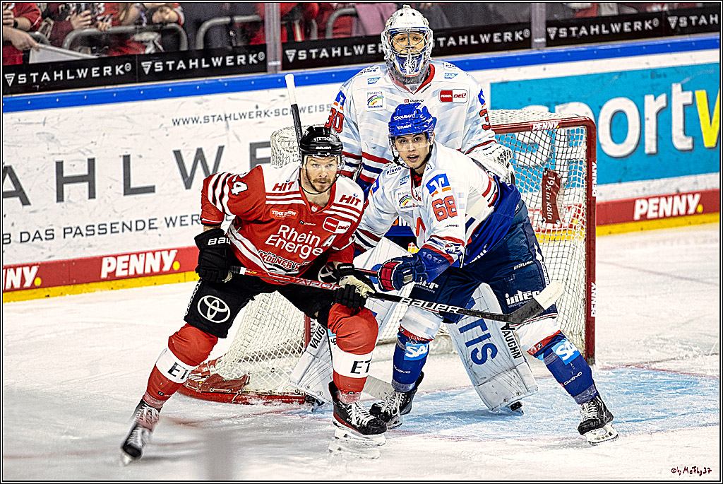 PENNY DEL Viertelfinale Spiel 6;  Koelner Haie - Adler Mannheim; Koeln, 26.03.2023